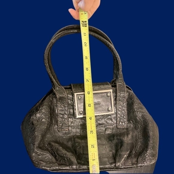 Prune Leather handbag satchel mini bag - Picture 15 of 15